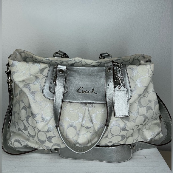 Coach Ashley Signature "C" Shoulder Satchel Purse Silver Metallic Vintage - Picture 5 of 16